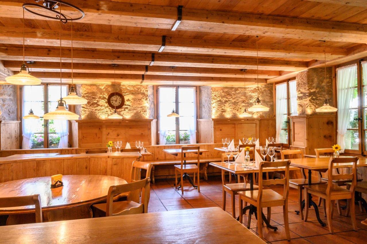 Landgasthof Zu Den Drei Sternen Brunegg Екстериор снимка